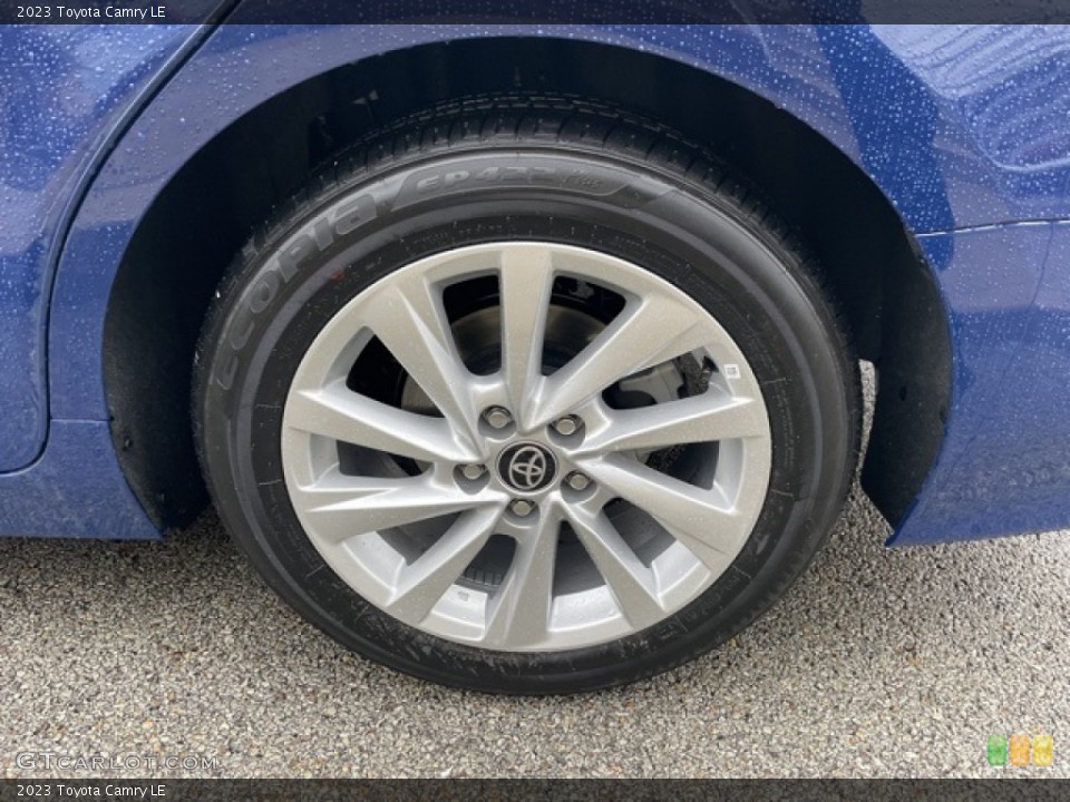 2023 Toyota Camry Wheels and Tires