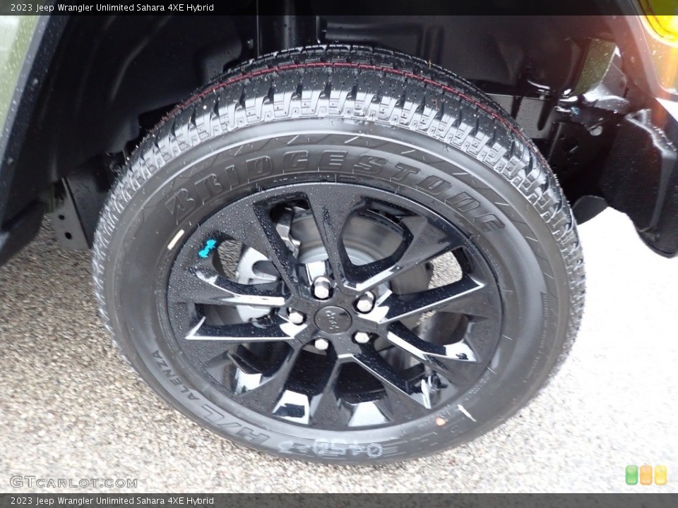 2023 Jeep Wrangler Unlimited Sahara 4XE Hybrid Wheel and Tire Photo #145504102