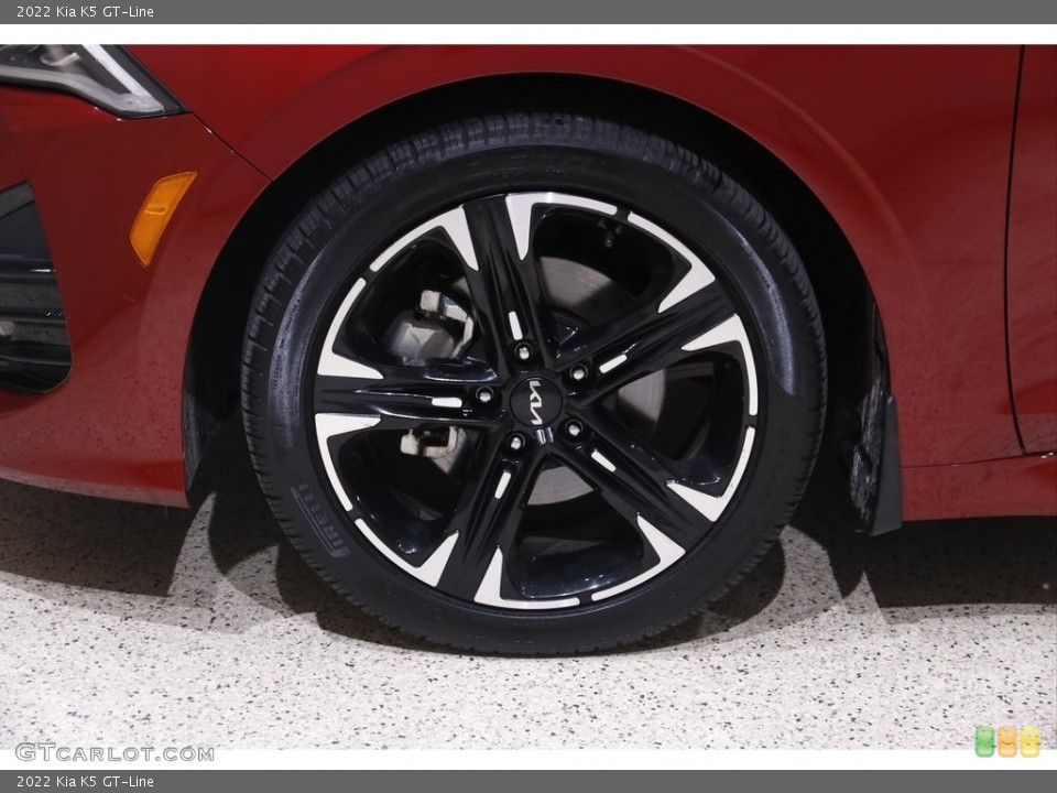 2022 Kia K5 Wheels and Tires