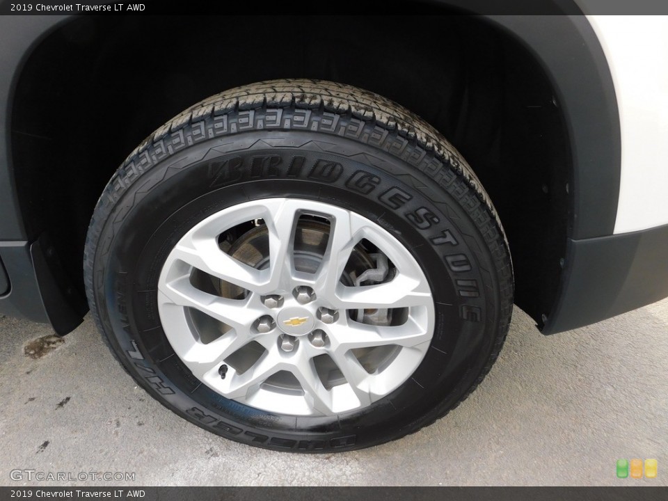 2019 Chevrolet Traverse LT AWD Wheel and Tire Photo #145585136