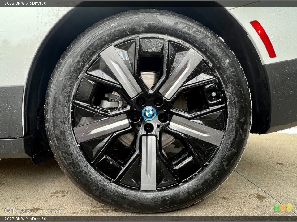 2023 BMW iX xDrive50 Wheel and Tire Photo #145588028