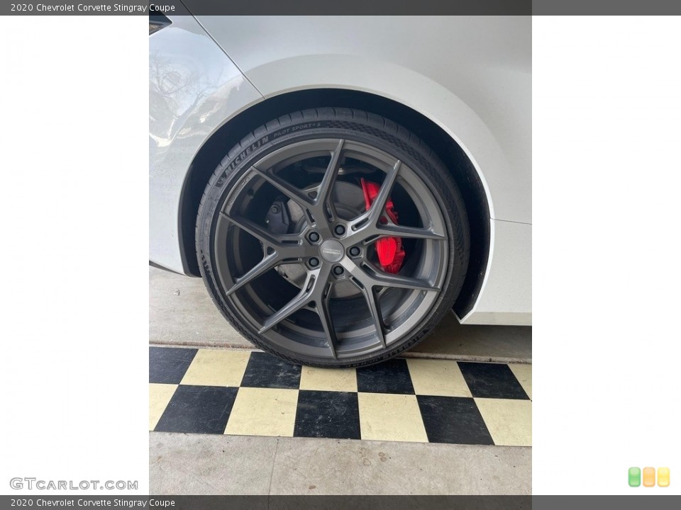 2020 Chevrolet Corvette Stingray Coupe Wheel and Tire Photo #145620507