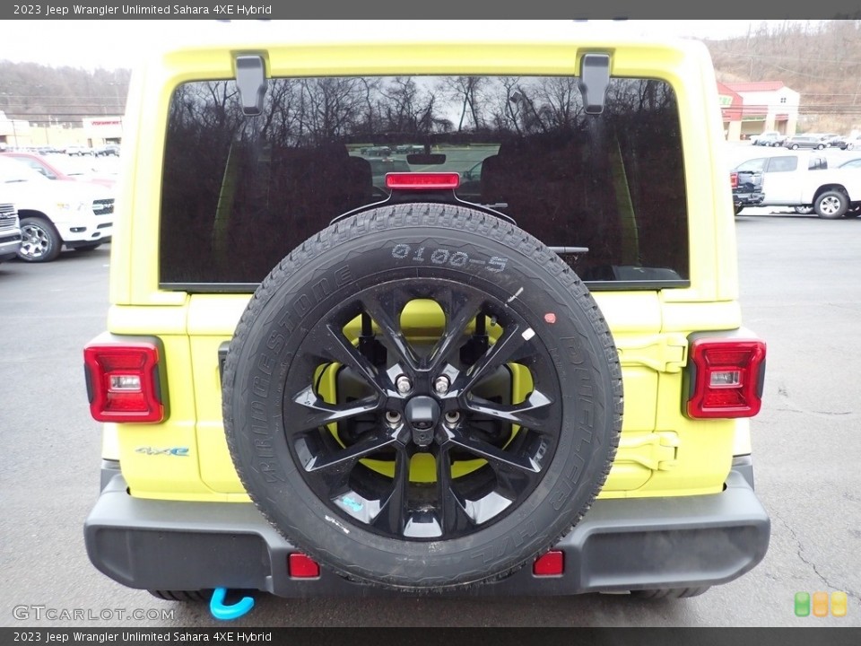 2023 Jeep Wrangler Unlimited Sahara 4XE Hybrid Wheel and Tire Photo #145703322