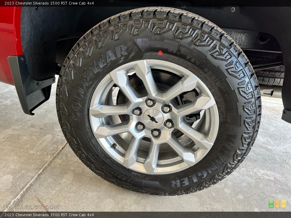2023 Chevrolet Silverado 1500 RST Crew Cab 4x4 Wheel and Tire Photo #145725372