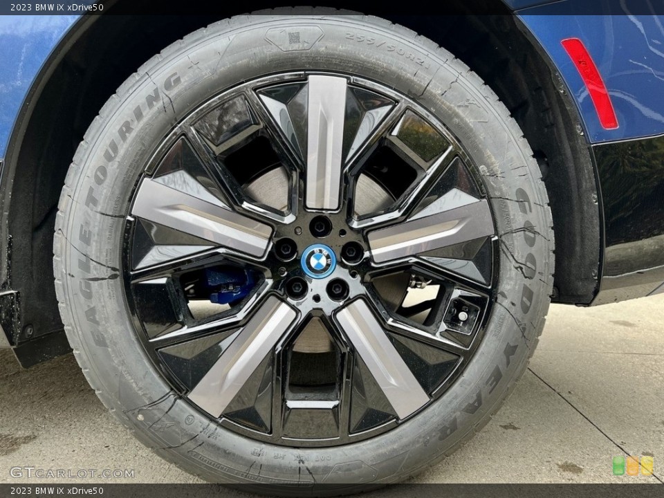 2023 BMW iX xDrive50 Wheel and Tire Photo #145838529