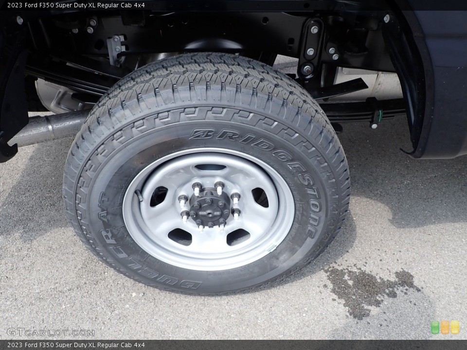 2023 Ford F350 Super Duty XL Regular Cab 4x4 Wheel and Tire Photo #146016591