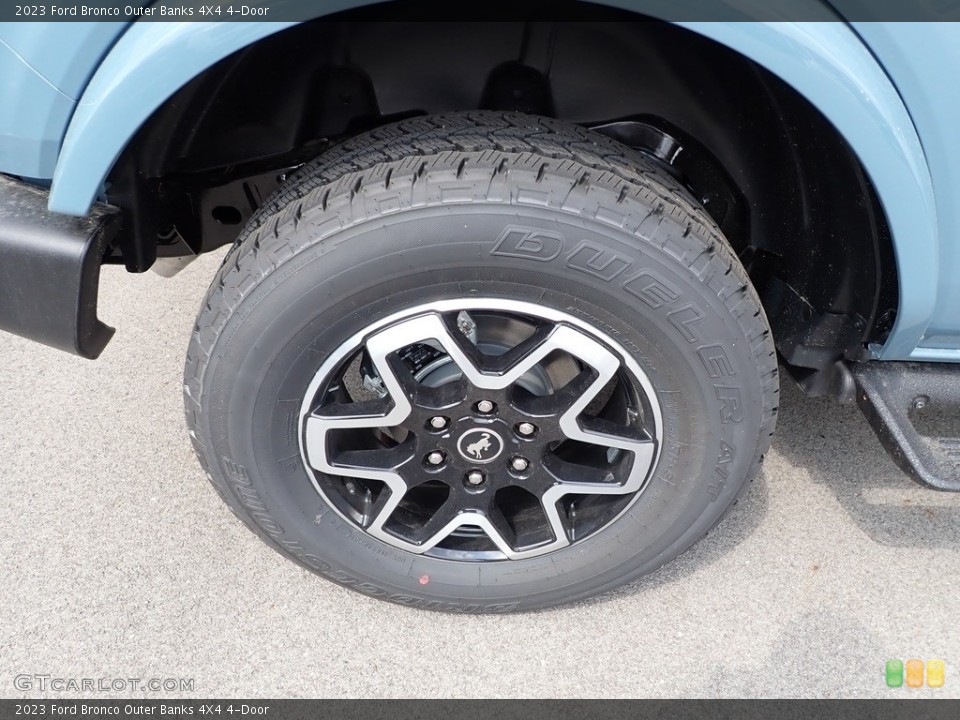 2023 Ford Bronco Outer Banks 4X4 4-Door Wheel and Tire Photo #146017401