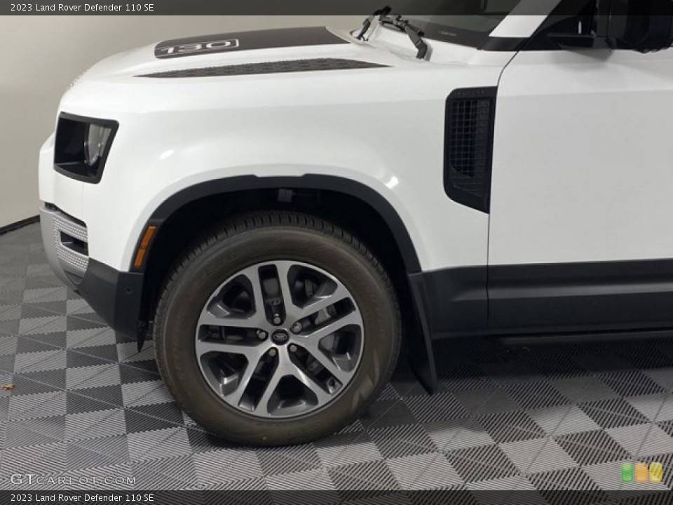 2023 Land Rover Defender 110 SE Wheel and Tire Photo #146080317