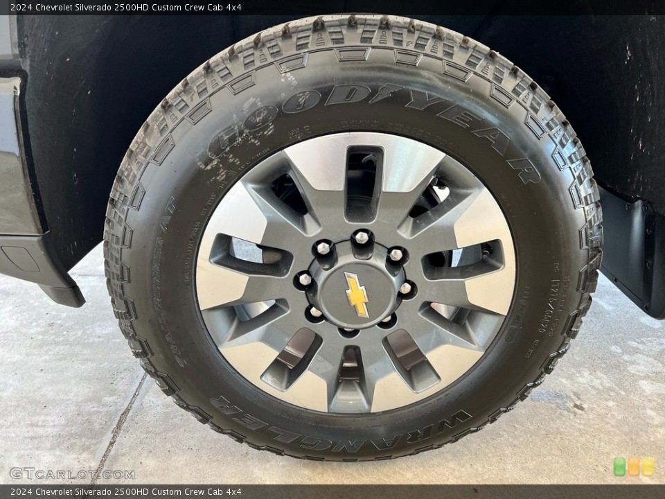 2024 Chevrolet Silverado 2500HD Custom Crew Cab 4x4 Wheel and Tire Photo #146115542