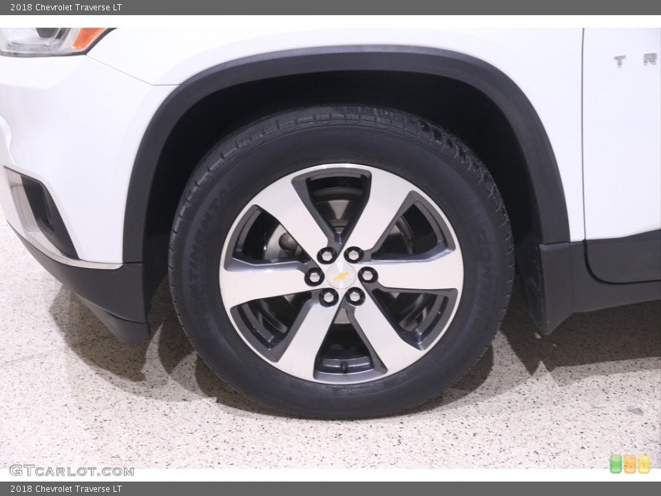 2018 Chevrolet Traverse LT Wheel and Tire Photo #146118356