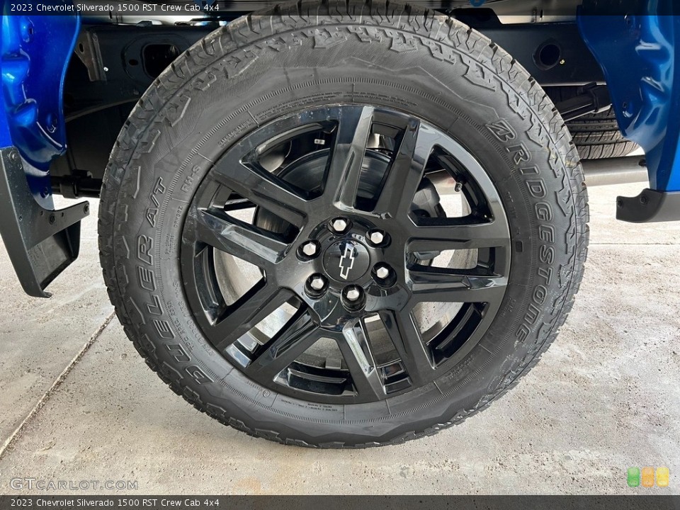 2023 Chevrolet Silverado 1500 RST Crew Cab 4x4 Wheel and Tire Photo #146146229