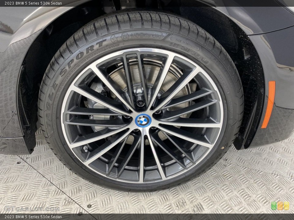 2023 BMW 5 Series Wheels and Tires