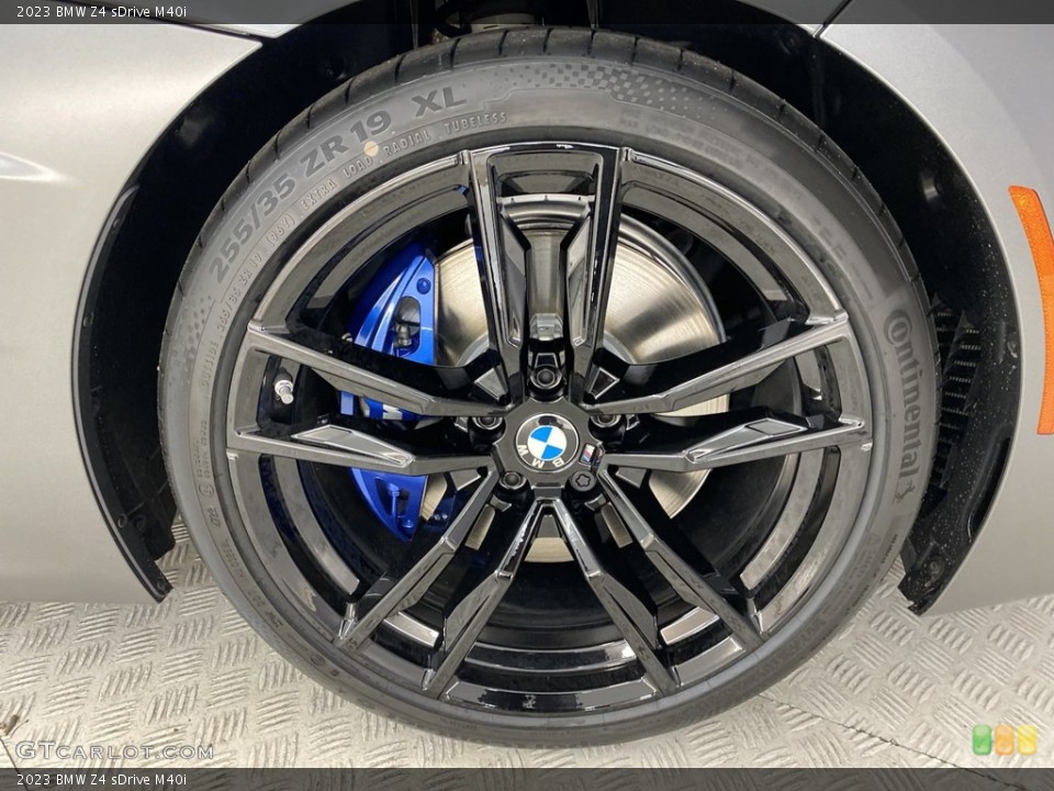 2023 BMW Z4 Wheels and Tires
