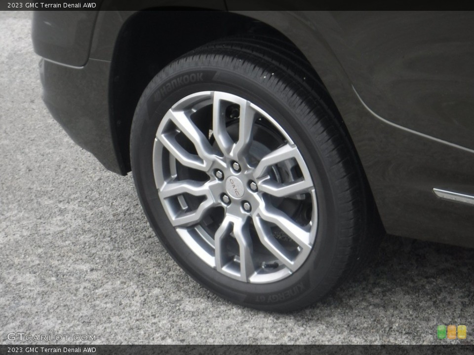 2023 GMC Terrain Wheels and Tires