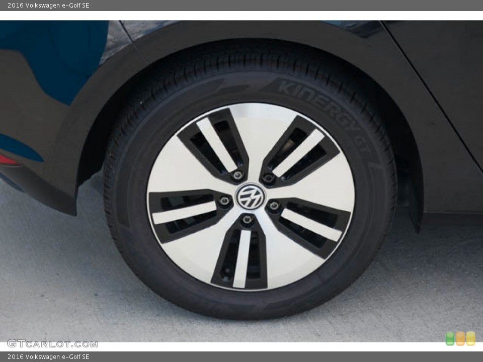 2016 Volkswagen e-Golf SE Wheel and Tire Photo #146172681