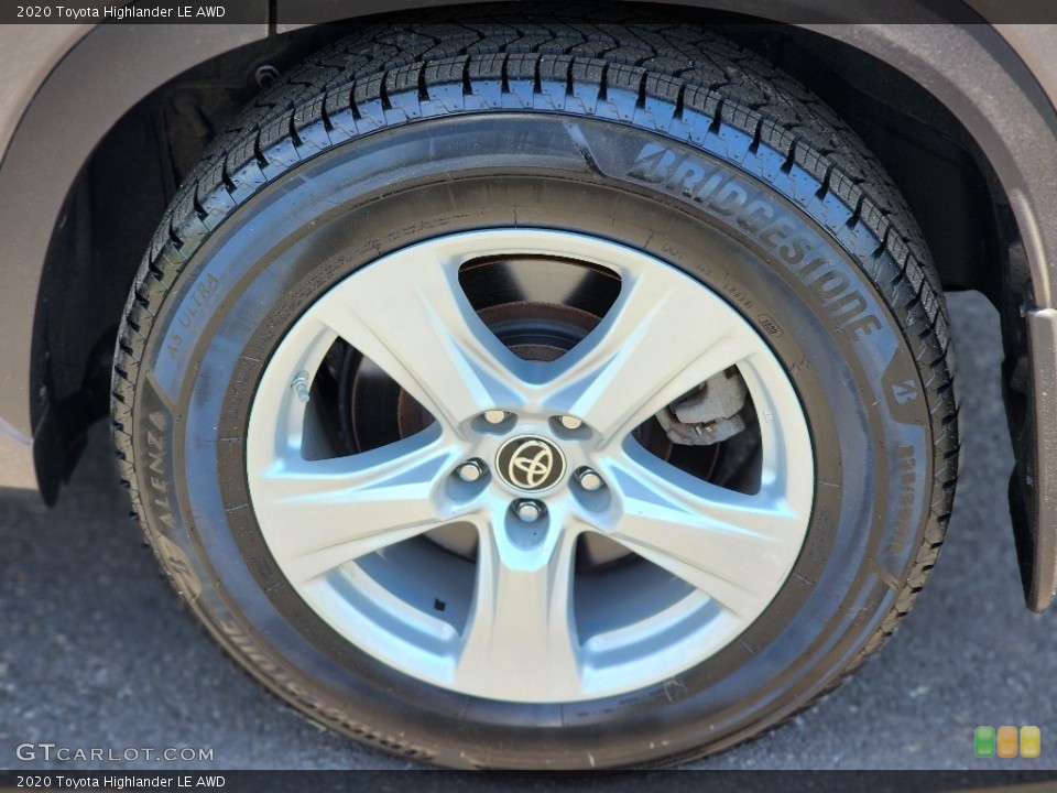 2020 Toyota Highlander LE AWD Wheel and Tire Photo #146188621