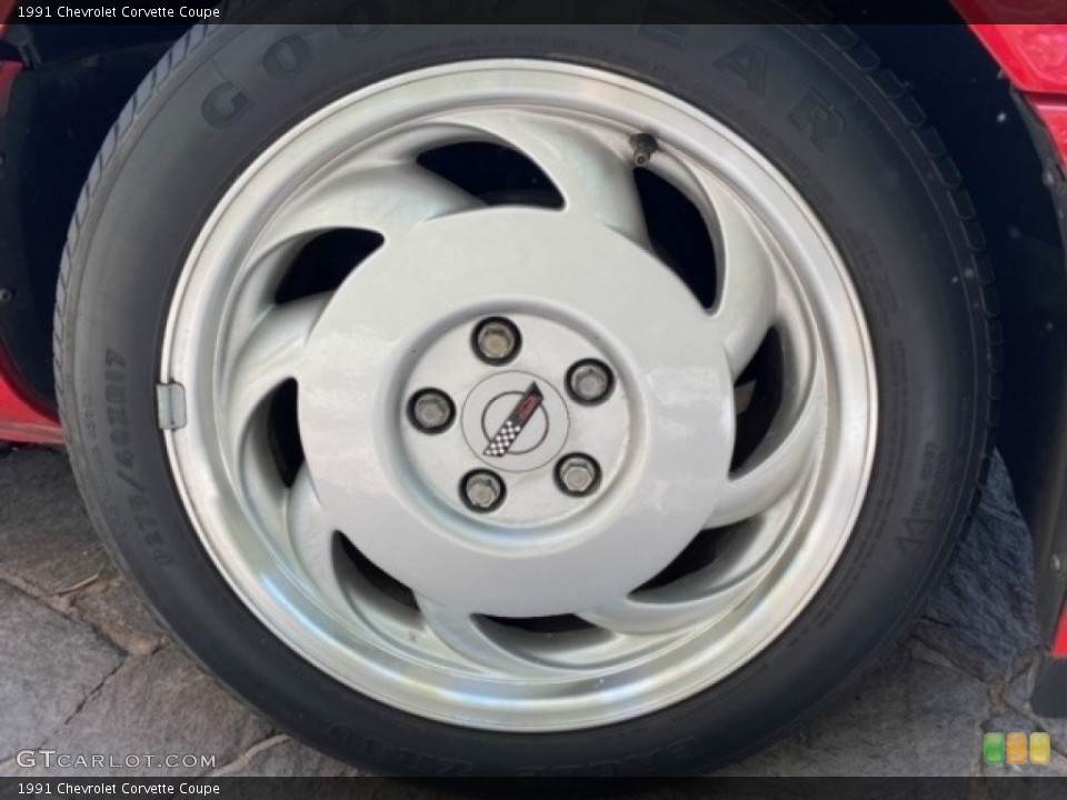 1991 Chevrolet Corvette Coupe Wheel and Tire Photo #146208417