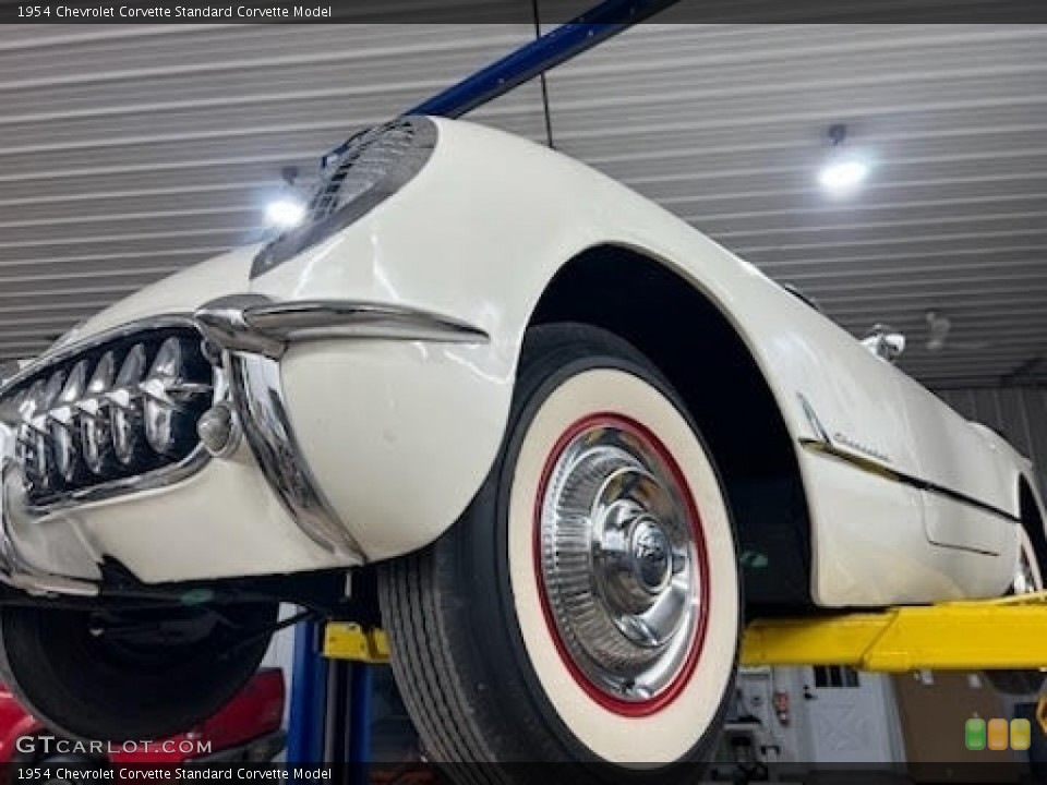 1954 Chevrolet Corvette Wheels and Tires