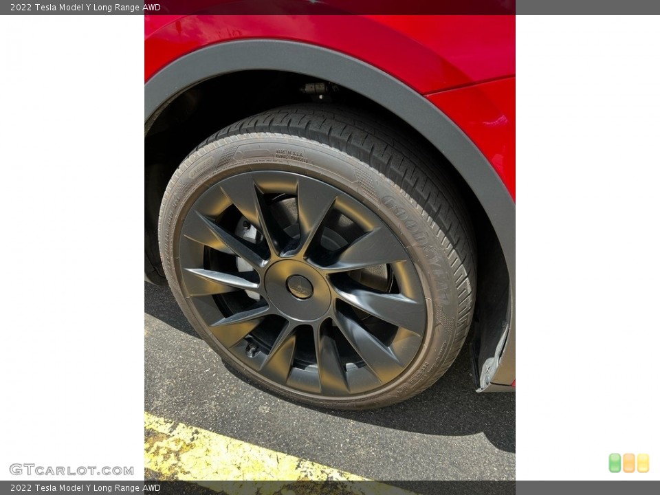 2022 Tesla Model Y Wheels and Tires