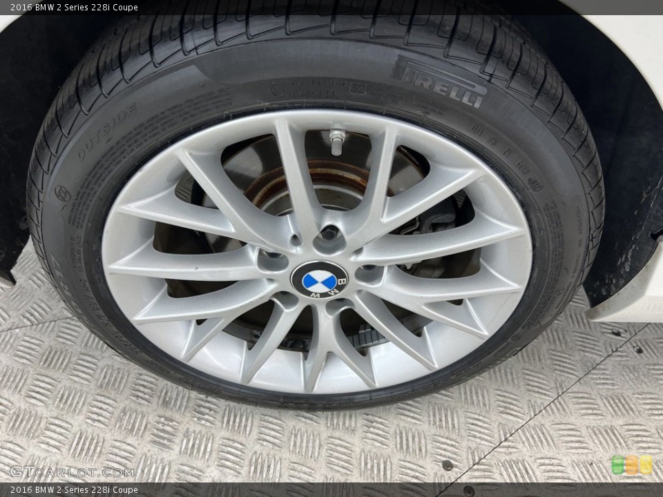 2016 BMW 2 Series 228i Coupe Wheel and Tire Photo #146240475