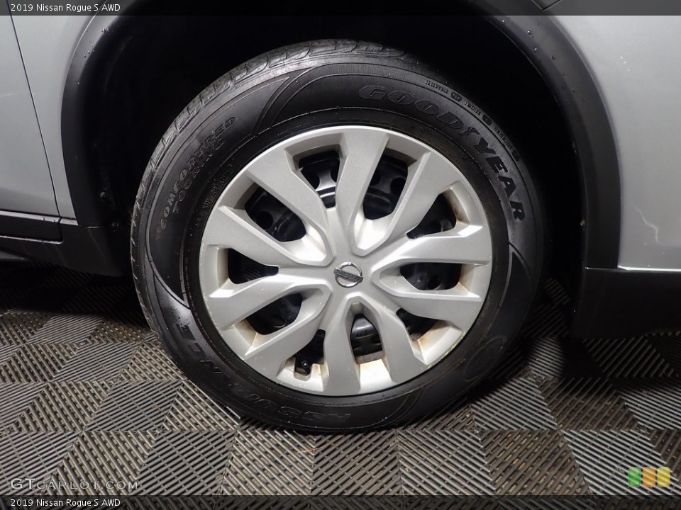 2019 Nissan Rogue S AWD Wheel and Tire Photo #146246814