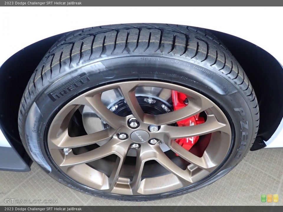 2023 Dodge Challenger SRT Hellcat JailBreak Wheel and Tire Photo #146295332