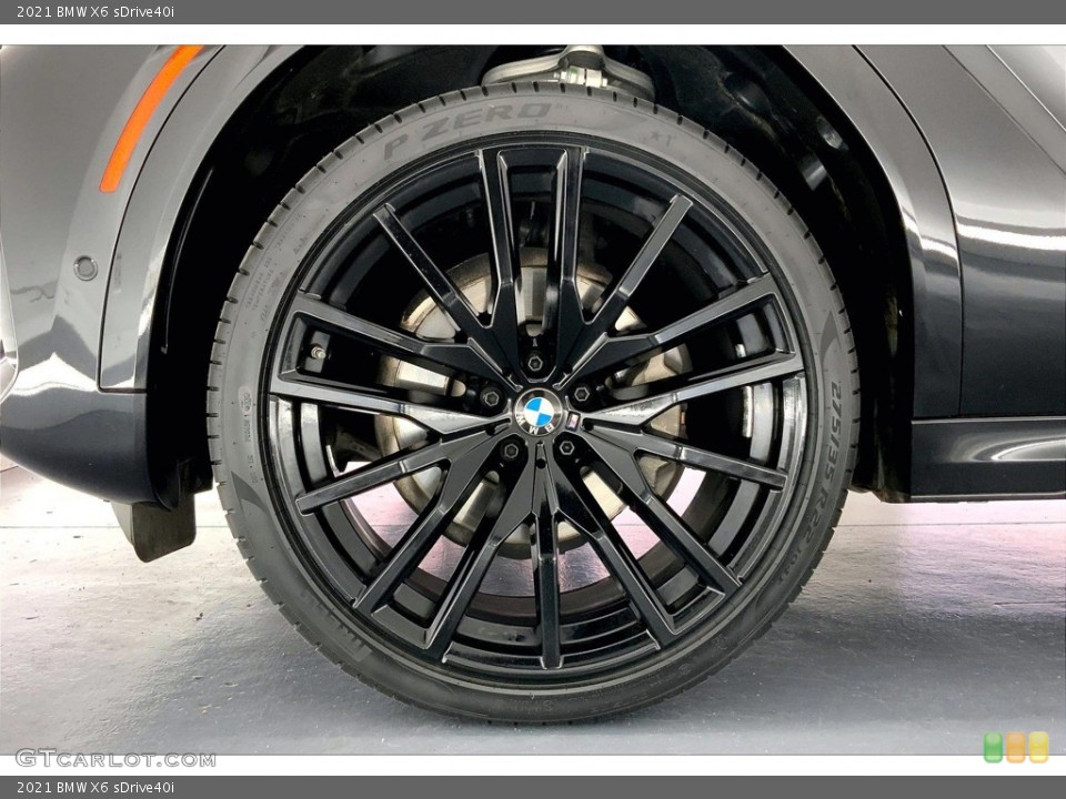 2021 BMW X6 sDrive40i Wheel and Tire Photo #146319575