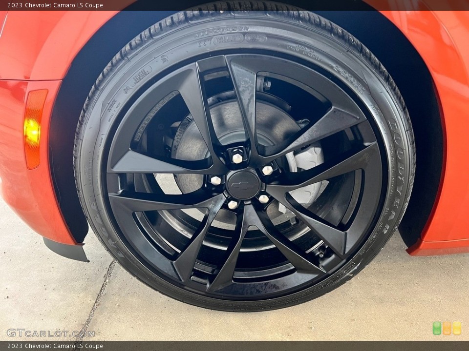 2023 Chevrolet Camaro LS Coupe Wheel and Tire Photo #146355290