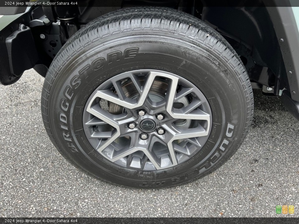 2024 Jeep Wrangler 4-Door Sahara 4x4 Wheel and Tire Photo #146436601
