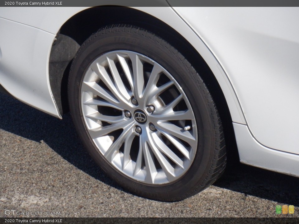 2020 Toyota Camry Hybrid XLE Wheel and Tire Photo #146453853
