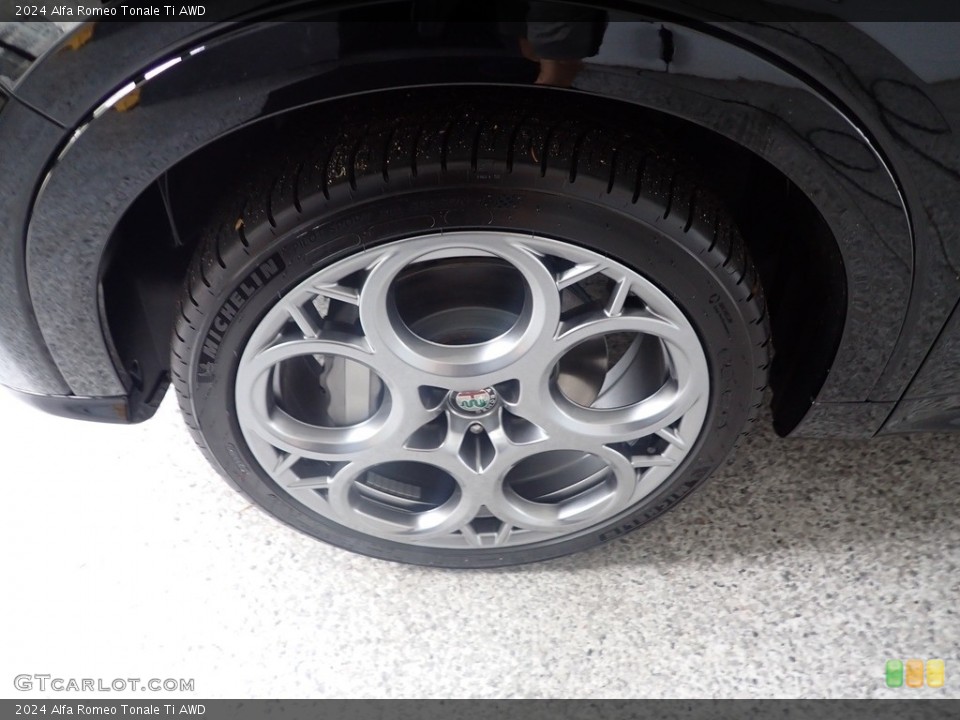 2024 Alfa Romeo Tonale Wheels and Tires