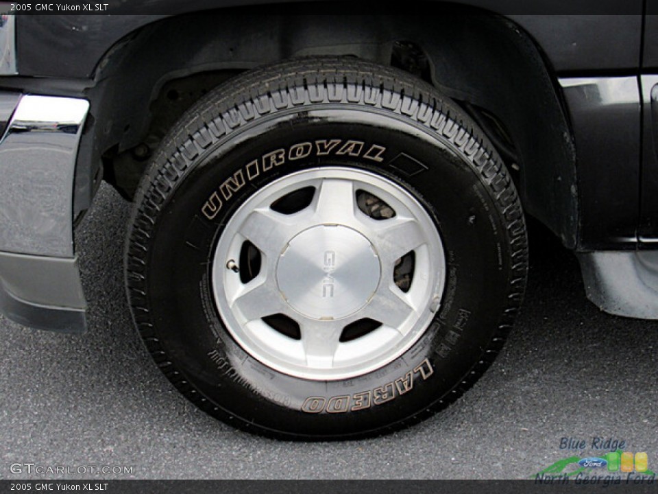 2005 GMC Yukon XL SLT Wheel and Tire Photo #146565857