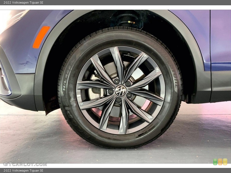 2022 Volkswagen Tiguan SE Wheel and Tire Photo #146581911