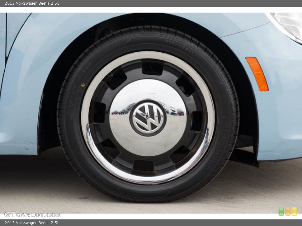2013 Volkswagen Beetle 2.5L Wheel and Tire Photo #146607387