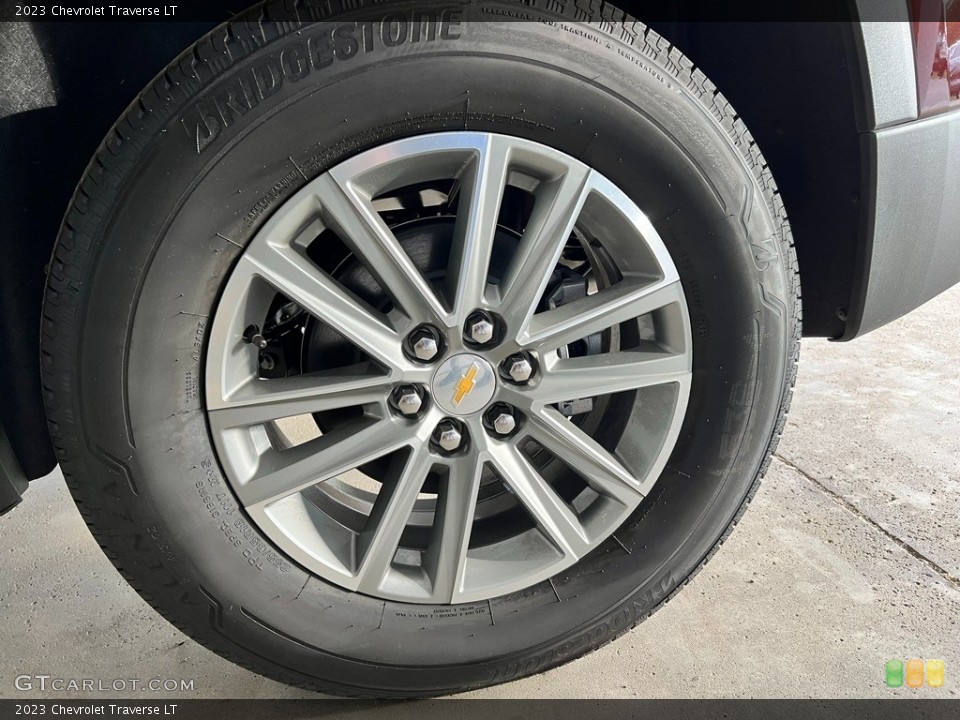 2023 Chevrolet Traverse LT Wheel and Tire Photo #146609813