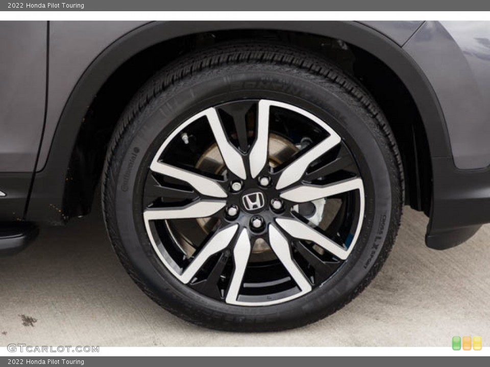 2022 Honda Pilot Touring Wheel and Tire Photo #146631985