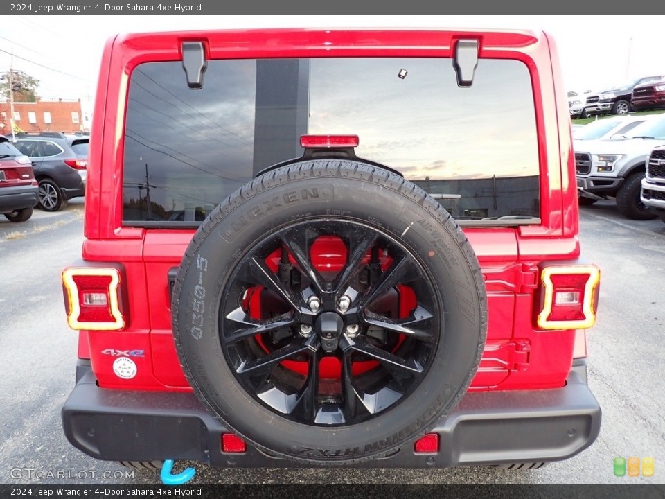 2024 Jeep Wrangler 4-Door Sahara 4xe Hybrid Wheel and Tire Photo #146671556