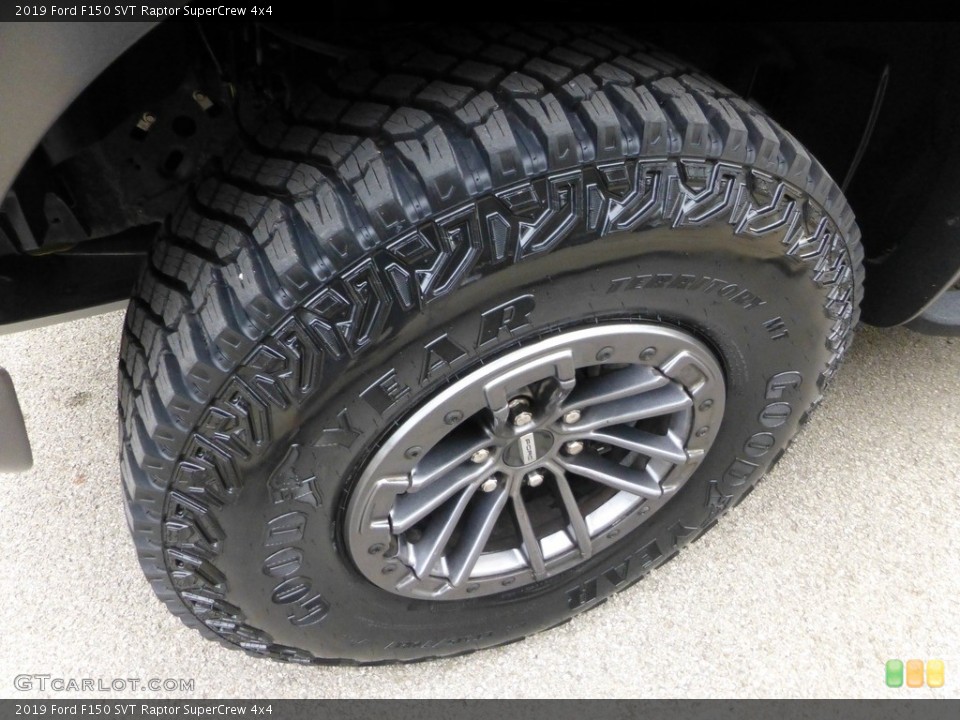 2019 Ford F150 SVT Raptor SuperCrew 4x4 Wheel and Tire Photo #146677284