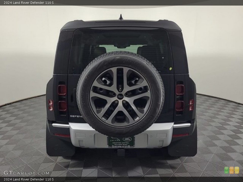 2024 Land Rover Defender 110 S Wheel and Tire Photo #146679562