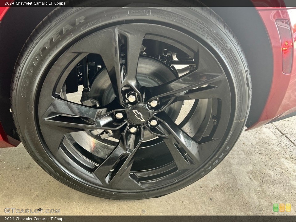2024 Chevrolet Camaro LT Coupe Wheel and Tire Photo #146692973