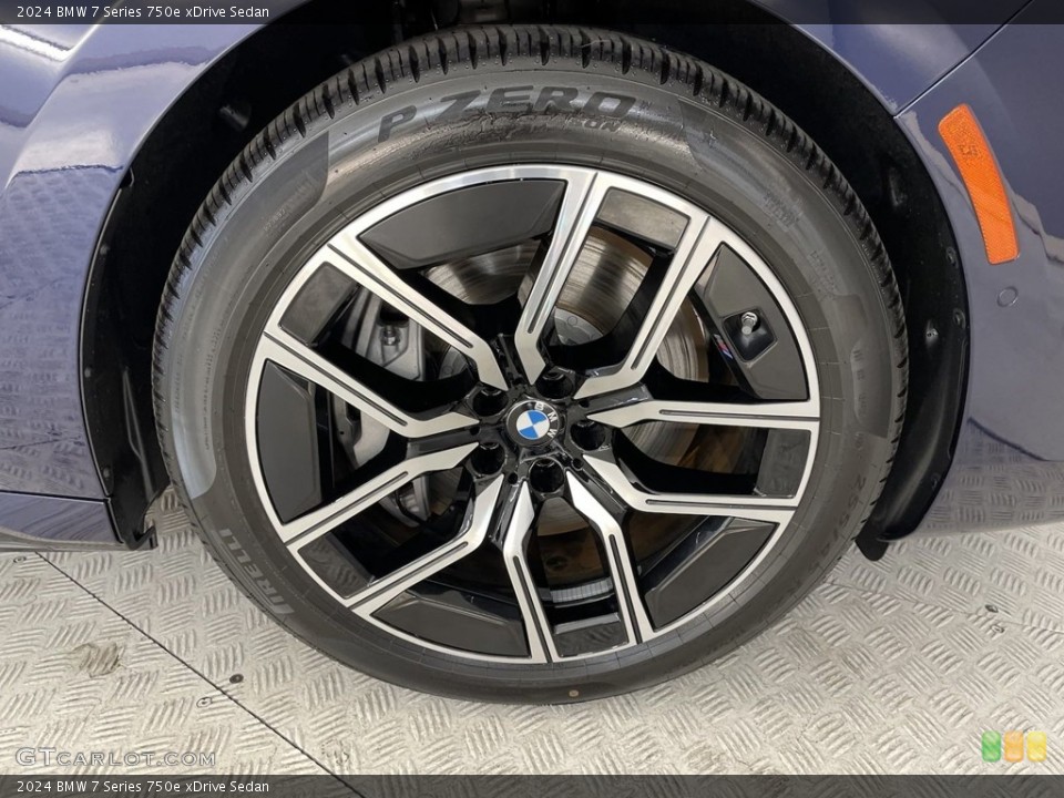 2024 BMW 7 Series 750e xDrive Sedan Wheel and Tire Photo #146697390