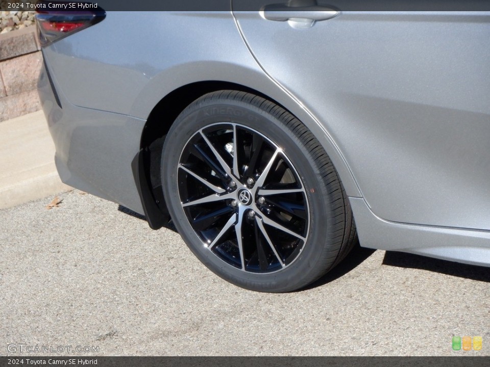 2024 Toyota Camry SE Hybrid Wheel and Tire Photo #146713156