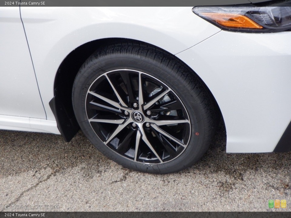 2024 Toyota Camry Wheels and Tires