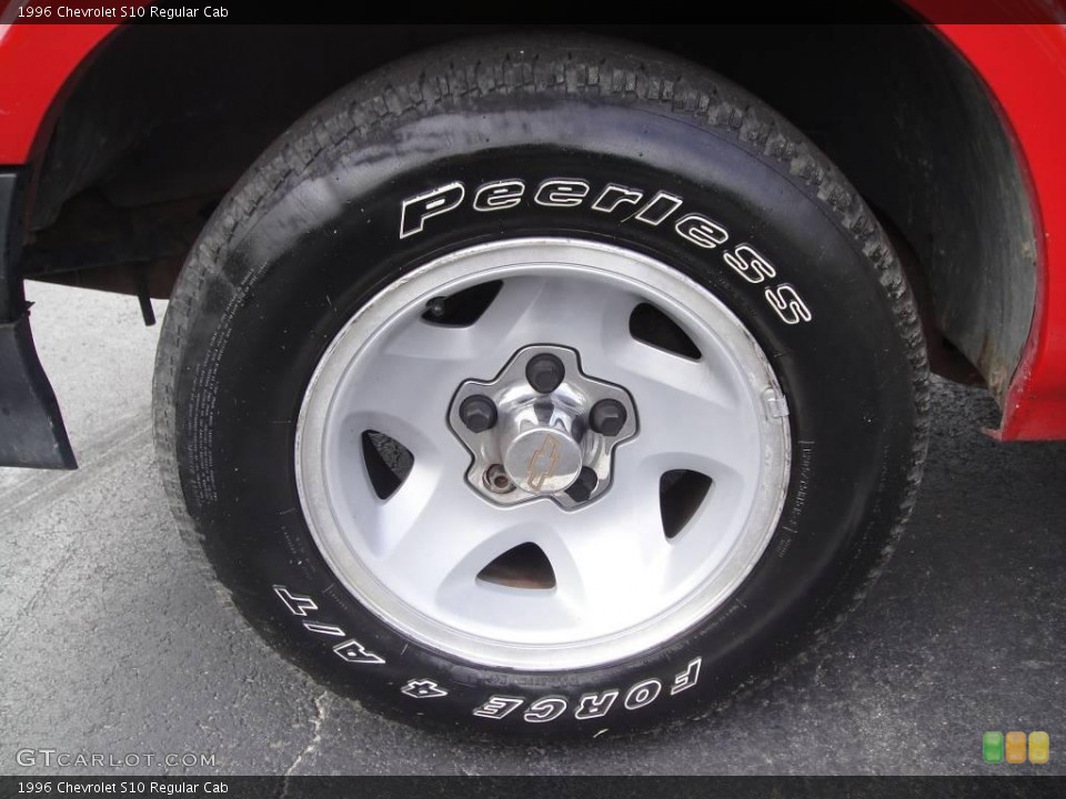 1996 Chevrolet S10 Regular Cab Wheel and Tire Photo #17120845