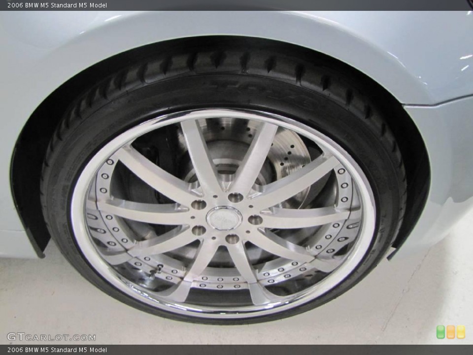2006 BMW M5 Custom Wheel and Tire Photo #23536367