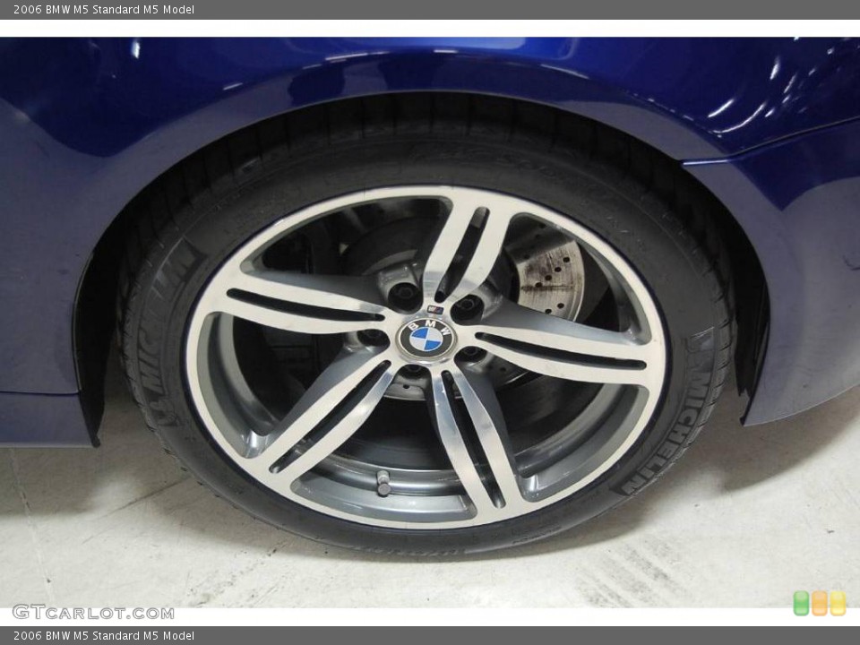 2006 BMW M5  Wheel and Tire Photo #24940777