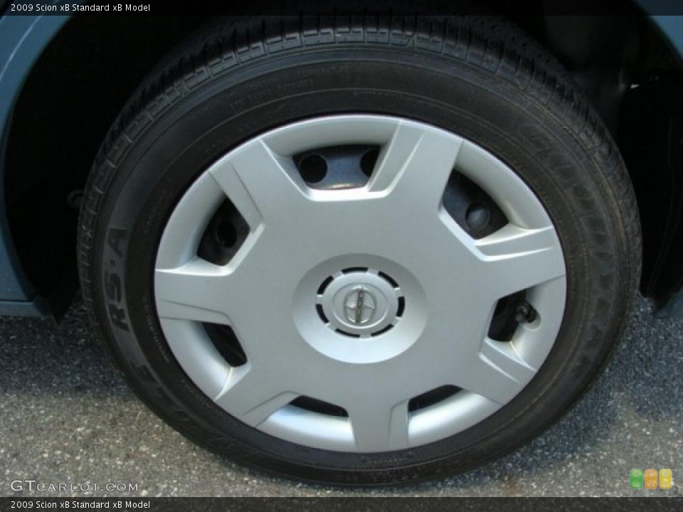 2009 Scion xB  Wheel and Tire Photo #29509856