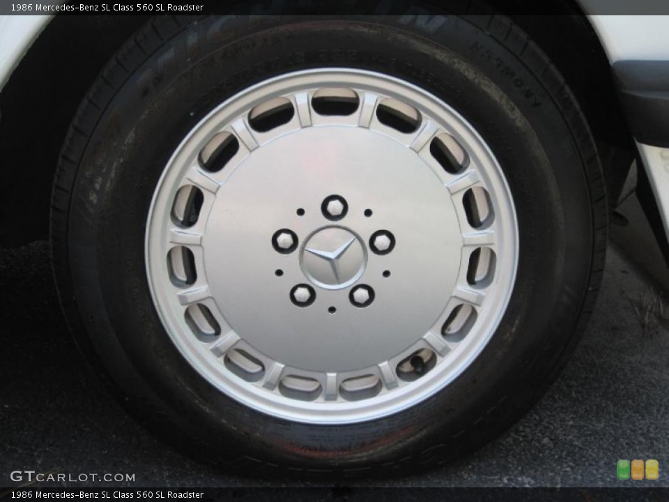 1986 Mercedes-Benz SL Class 560 SL Roadster Wheel and Tire Photo #31269840