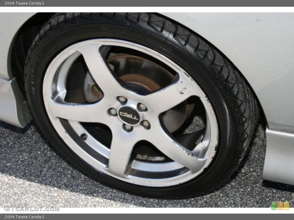 2004 Toyota Corolla S Wheel and Tire Photo #31476265