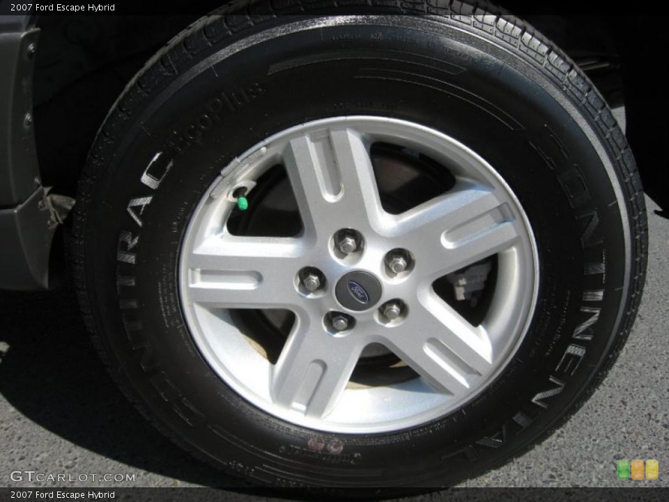 2007 Ford Escape Hybrid Wheel and Tire Photo #37329199